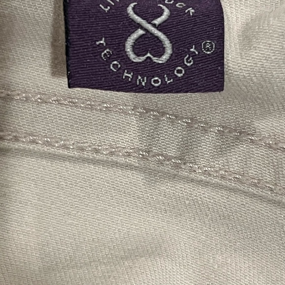 NYDJ Clarissa Ankle Jeans Clay Khaki Tan Mid Rise Stretch Size 14. Inseam 27". - Picture 3 of 6